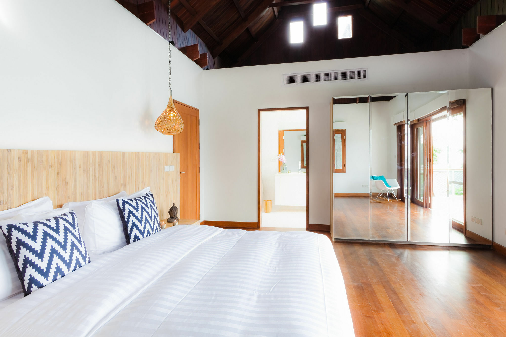 Villa Nevaeh Kamala Beach Buitenkant foto